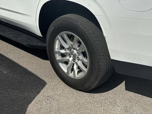 Used 2024 Chevrolet Tahoe LT image 9