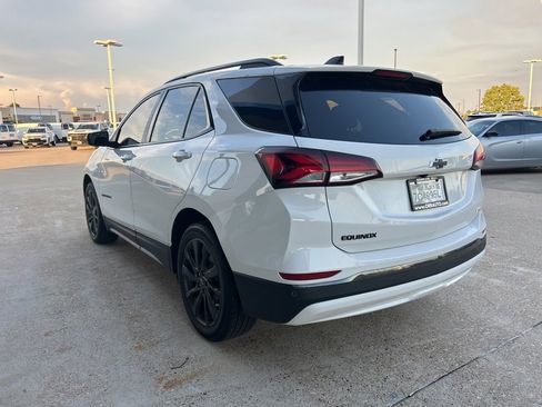 Certified 2022 Chevrolet Equinox RS w/ RS Leather Package image 9