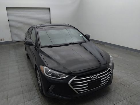 Used 2018 Hyundai Elantra Value Edition FWD image 14