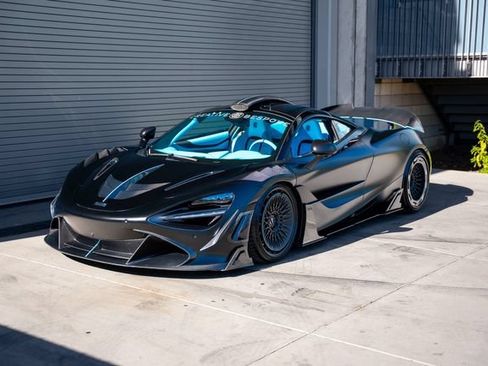 Used 2018 McLaren 720S Performance RWD image 3