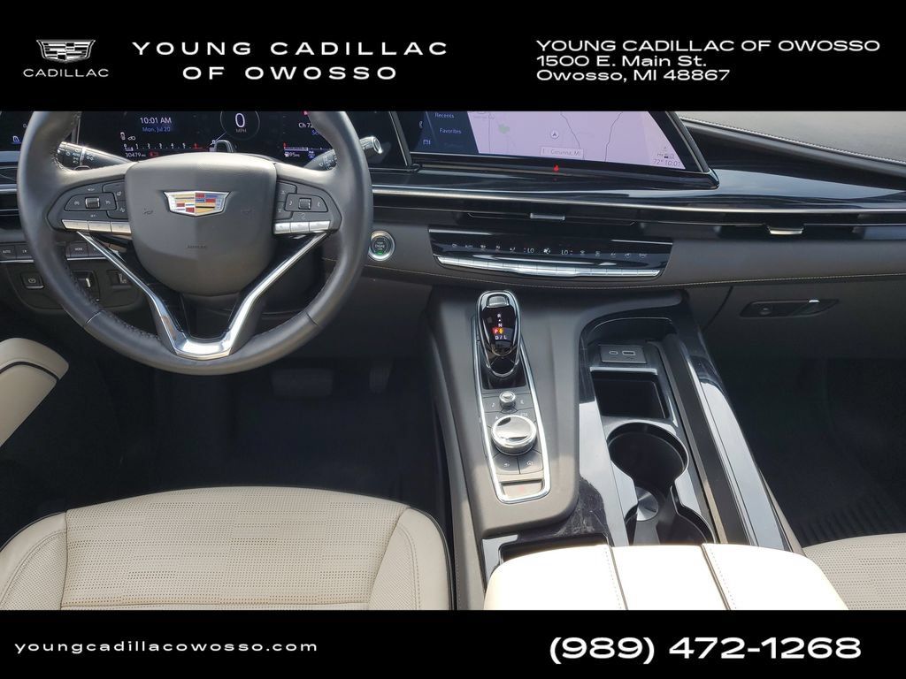 Used 2024 Cadillac Escalade Sport w/ LPO, ONYX Package AWD/4WD image 27