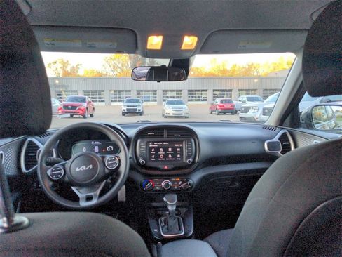 Used 2023 Kia Soul LX w/ Option Group 015 image 26