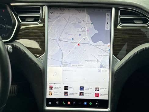 Used 2016 Tesla Model S 75 image 21