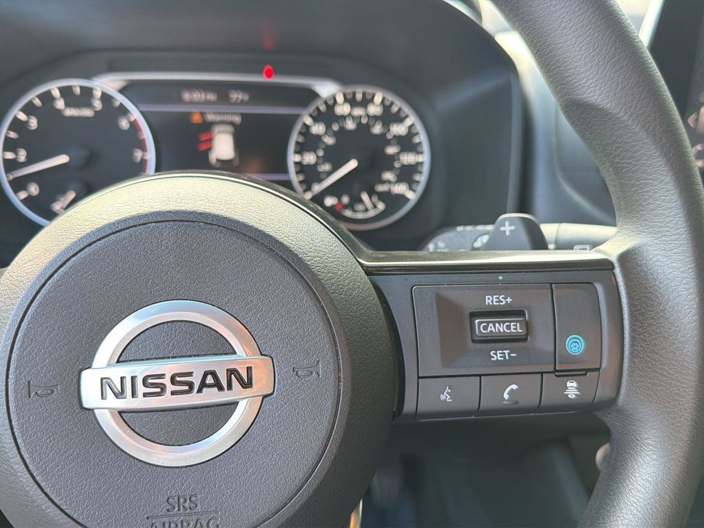 Used 2021 Nissan Rogue SV AWD/4WD image 22