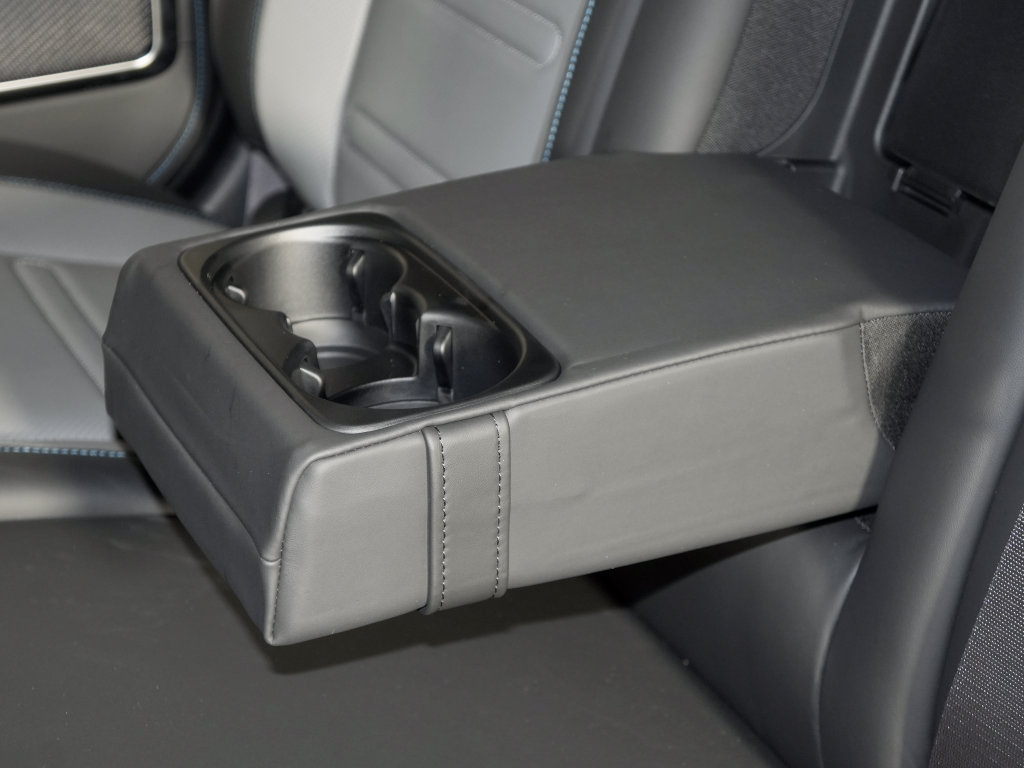 Used 2025 Mercedes-Benz G 580 w/ EQ Technology image 30