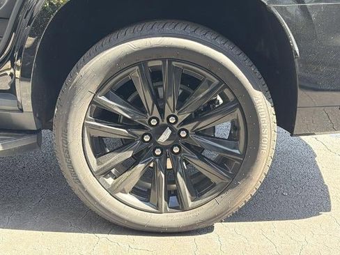 Used 2021 Cadillac Escalade Sport AWD/4WD image 19