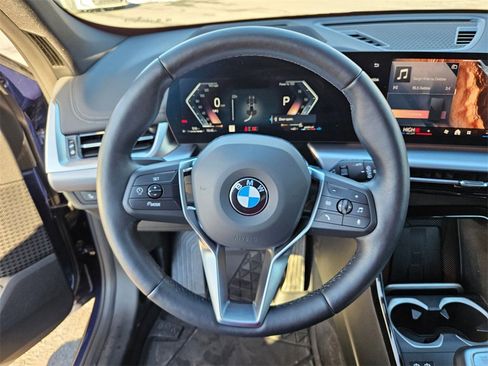 Used 2025 BMW X1 xDrive28i w/ Premium Package image 10