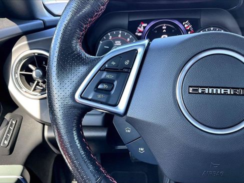 Used 2022 Chevrolet Camaro SS RWD image 19