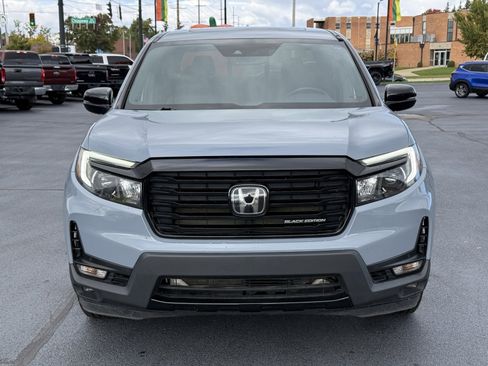 Used 2023 Honda Ridgeline Black Edition image 3