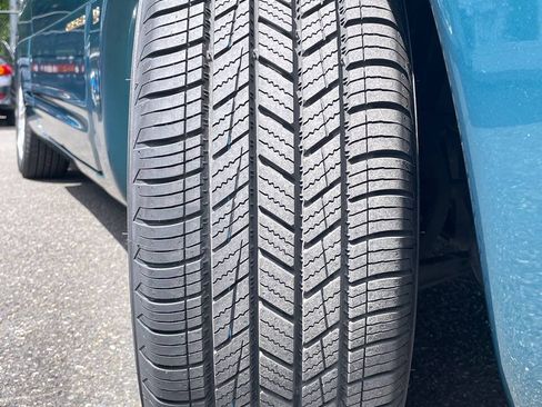 Used 1998 Chrysler Sebring LXi FWD image 15