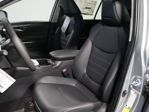 New 2025 Toyota RAV4 XLE Premium image 28