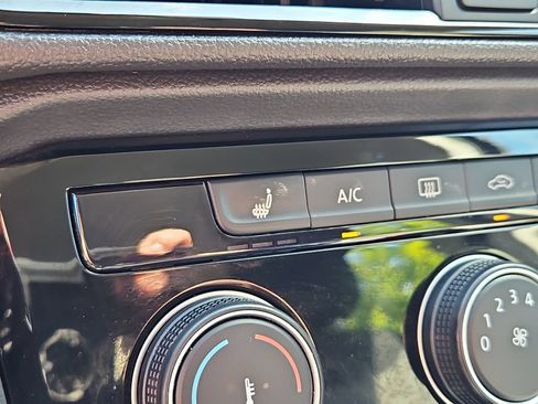 Certified 2023 Volkswagen Taos S w/ Driver Assistance Package AWD/4WD image 13
