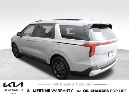 New 2026 Kia Carnival EX FWD image 7