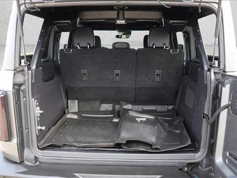 Used 2023 Ford Bronco Wildtrak image 25