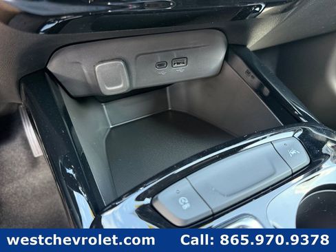 New 2026 Chevrolet Trax RS w/ Driver Confidence Package FWD image 20