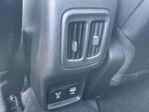 Used 2021 Jeep Compass Trailhawk AWD/4WD image 12