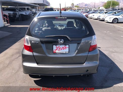 Used 2013 Honda Fit image 7