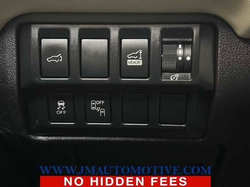 Used 2019 Subaru Ascent Touring image 36