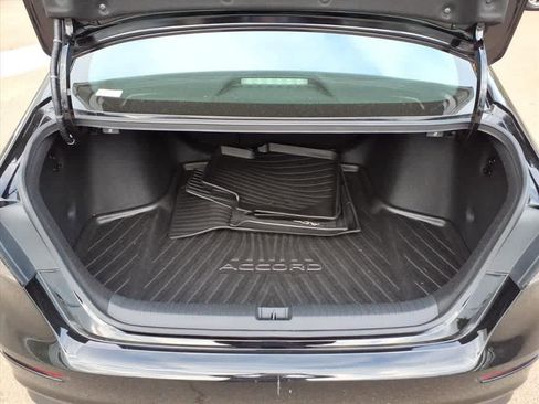 Used 2023 Honda Accord EX image 3