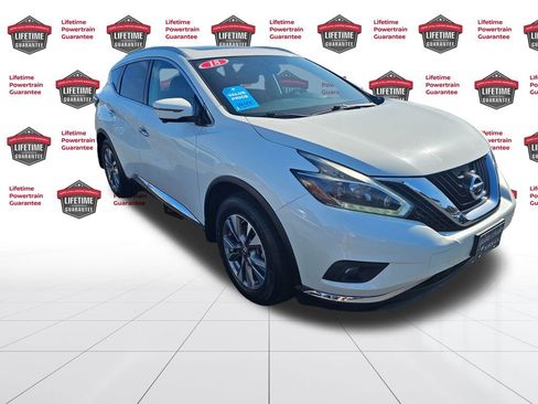 Used 2018 Nissan Murano SL w/ Moonroof Package image 5