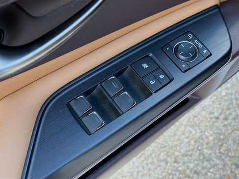 Used 2021 Lexus ES 350 ES 350 Luxury image 22