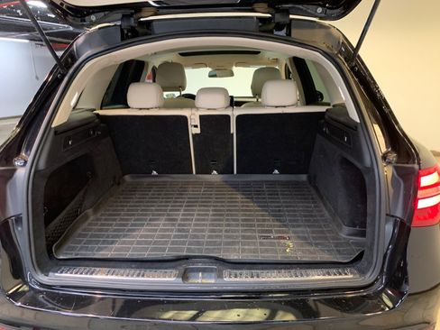 Used 2016 Mercedes-Benz GLC 300 4MATIC image 39