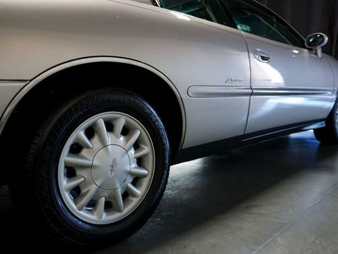 Used 1997 Buick Riviera Supercharged Coupe image 55