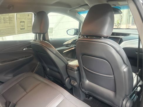 Used 2020 Chevrolet Bolt Premier w/ Infotainment Package image 25