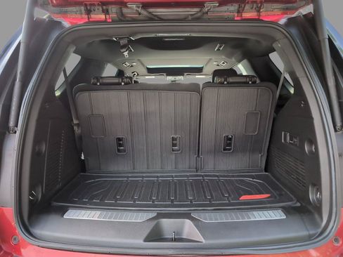 Used 2023 GMC Yukon AT4 AWD/4WD image 6