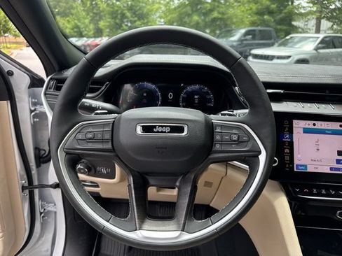 New 2026 Jeep Grand Cherokee L Limited AWD/4WD image 25
