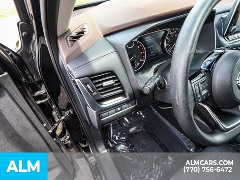 Used 2023 Nissan Rogue SV image 38