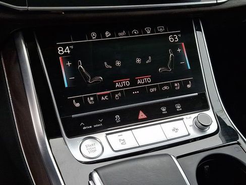 Used 2020 Audi Q8 Prestige w/ Prestige Package image 20