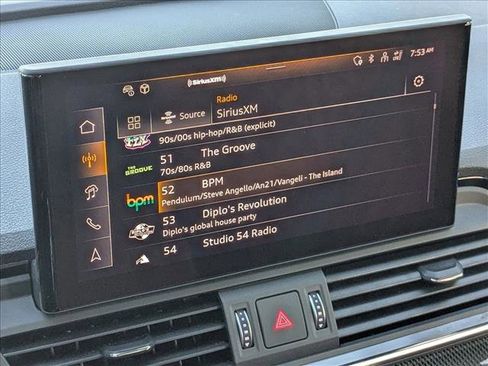 Certified 2024 Audi SQ5 Premium Plus w/ Premium Plus Package image 15