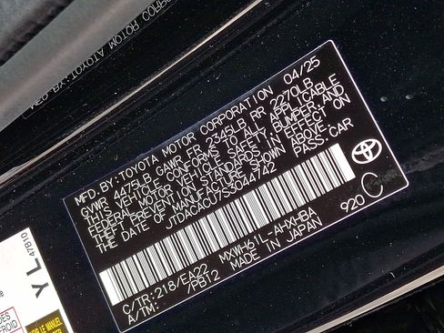 New 2025 Toyota Prius Plug-In Hybrid FWD image 18