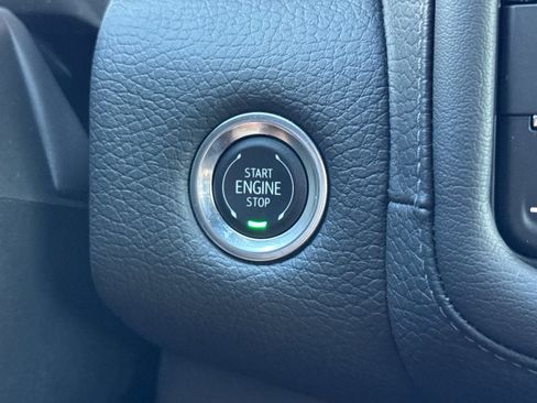 Certified 2024 GMC Yukon Denali AWD/4WD image 24