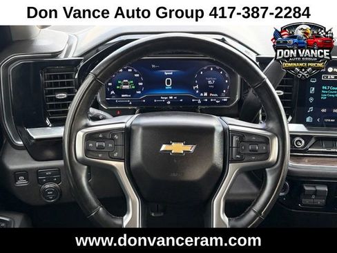 Used 2025 Chevrolet Silverado 1500 LT image 15