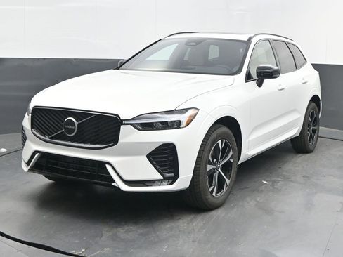 New 2026 Volvo XC60 B5 Core image 3