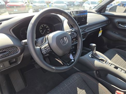 New 2026 Honda HR-V Sport image 7