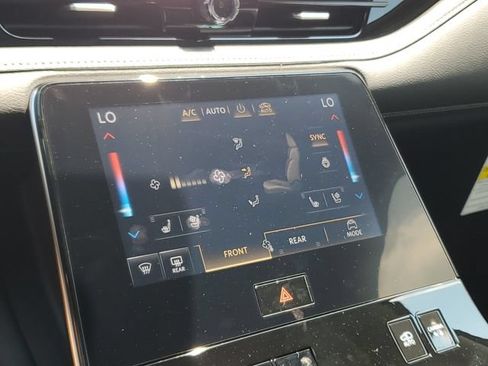 New 2027 INFINITI QX80 Luxe AWD/4WD image 33
