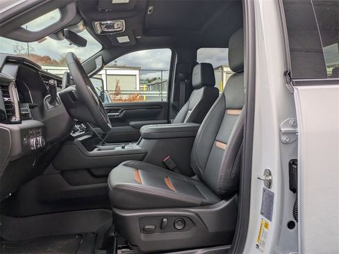 New 2026 GMC Sierra 2500 AT4 w/ AT4 Premium Plus Package image 13
