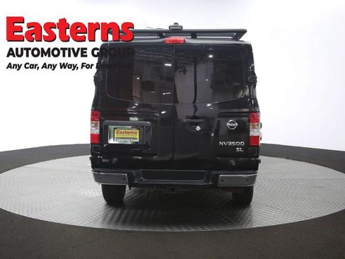 Used 2020 Nissan NV 3500 Passenger RWD image 33