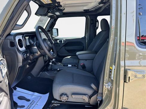 New 2025 Jeep Wrangler Sport S image 31