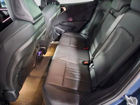 Used 2025 BMW X3 xDrive30i w/ Convenience Package image 16