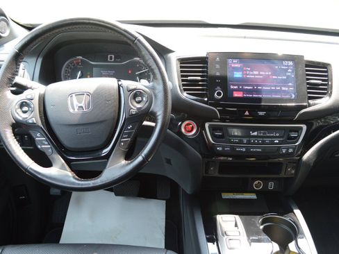 Used 2023 Honda Ridgeline Black Edition image 19