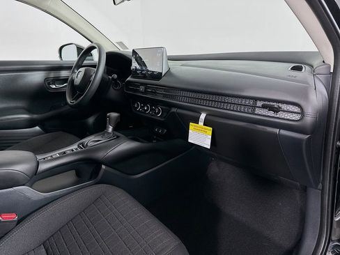 New 2026 Honda HR-V LX image 26