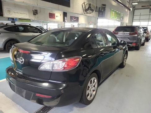 Used 2012 MAZDA MAZDA3 i Sport image 8