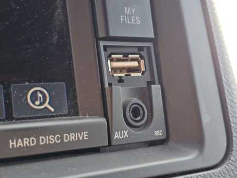 Used 2017 Dodge Grand Caravan GT image 4