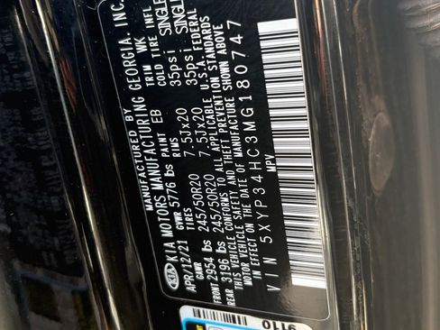 Used 2021 Kia Telluride EX w/ EX Premium Package FWD image 12