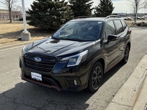 Used 2023 Subaru Forester Sport image 34