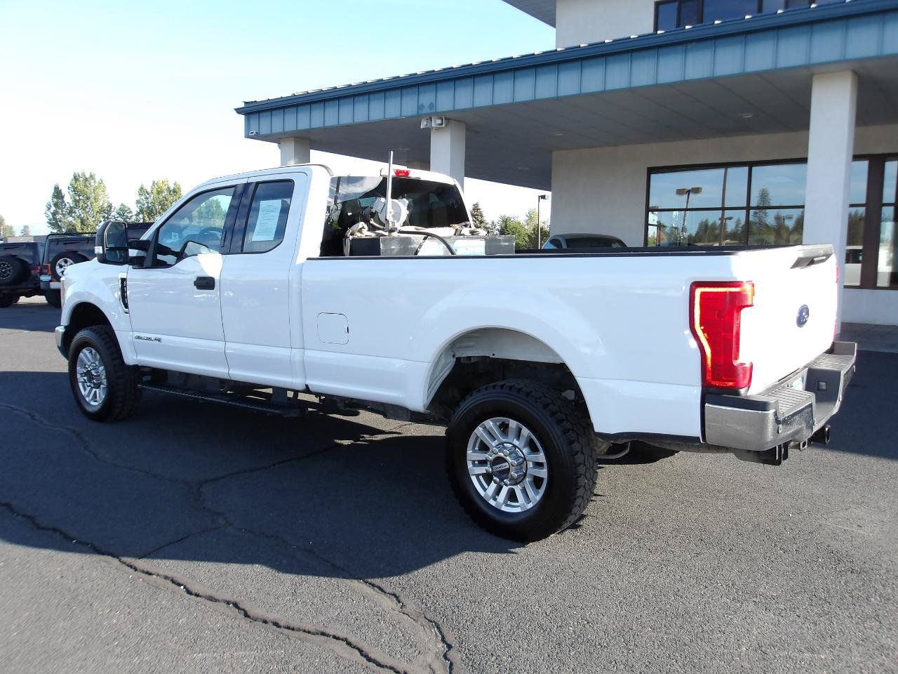 Used 2019 Ford F350 XLT w/ XLT Value Package AWD/4WD image 3